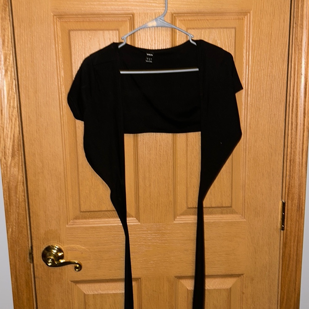 Tie top